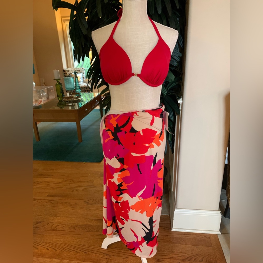 ❤️💗❤️NWT Coco Bianco Gorgeous Mod Floral Swimsuit Sarong Coverup Size L❤️💗❤️